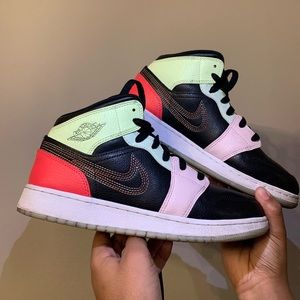 Air jordan 1’s Mid size 8 women’s